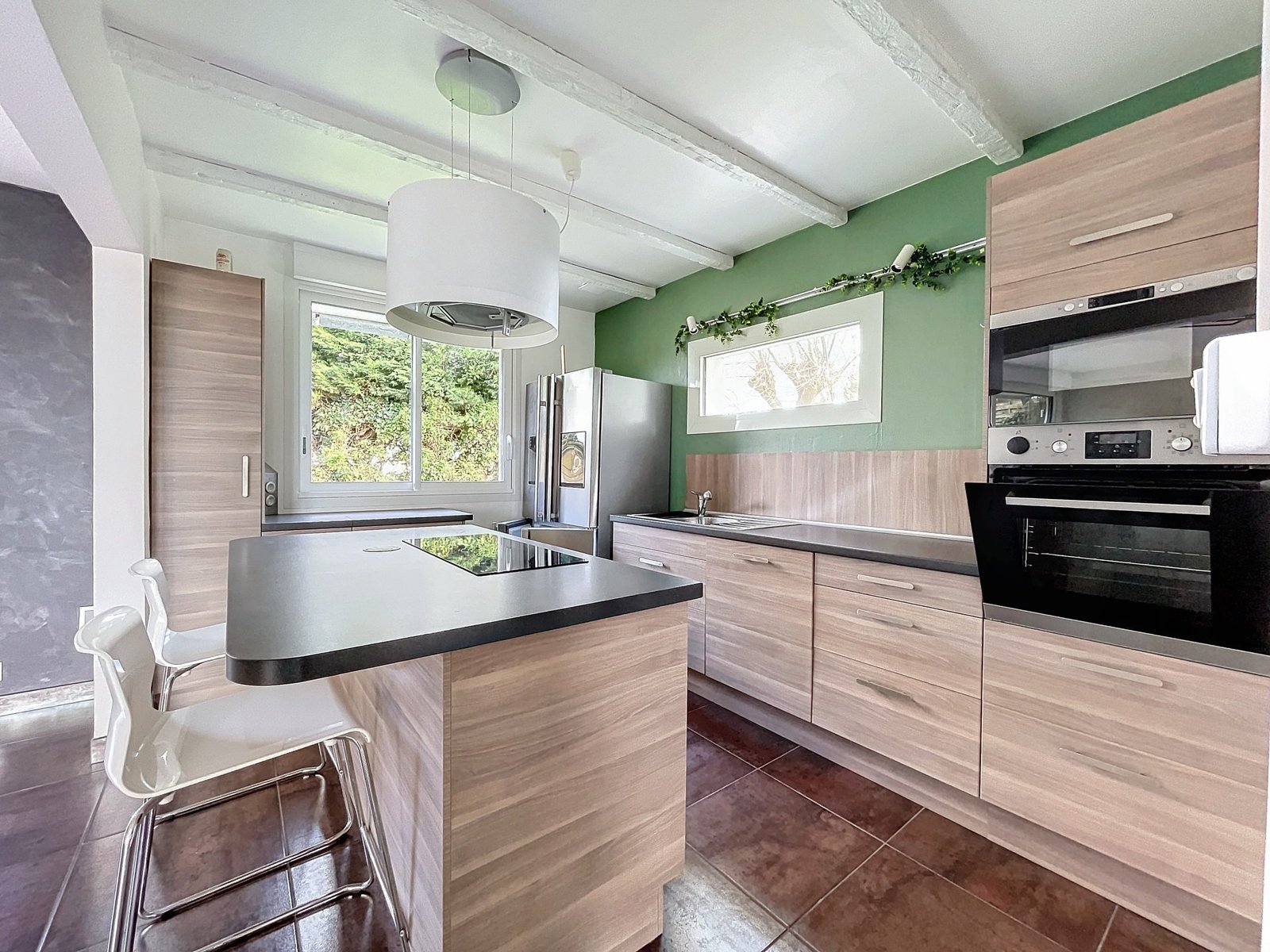 GUIPAVAS COATAUDON : Jolie maison familiale de 130m2 proche tramway
