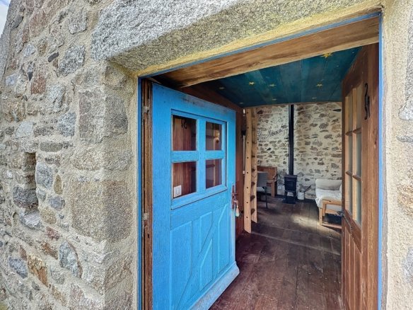 PORSPODER : magnifique vue mer pour ce cosy penty avec jardin et terrasse