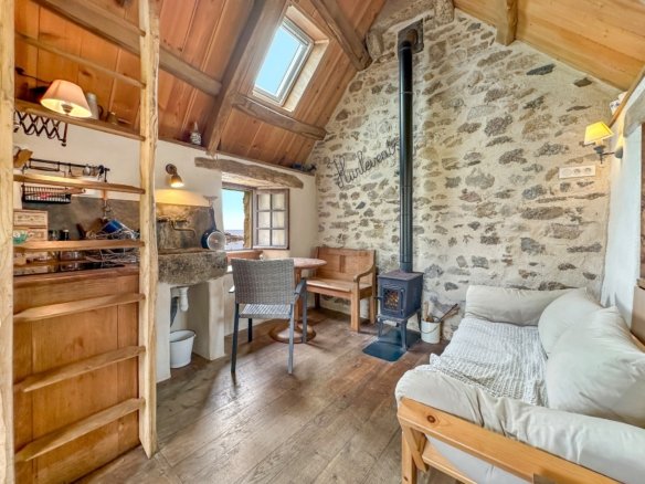 PORSPODER : magnifique vue mer pour ce cosy penty avec jardin et terrasse