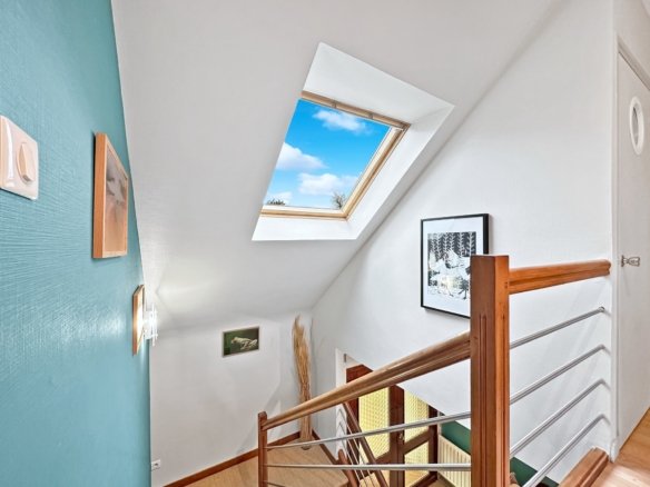 BOHARS : superbe propriété avec demeure 5 chambres, terrasse, sous-sol et 2000m² de terrain