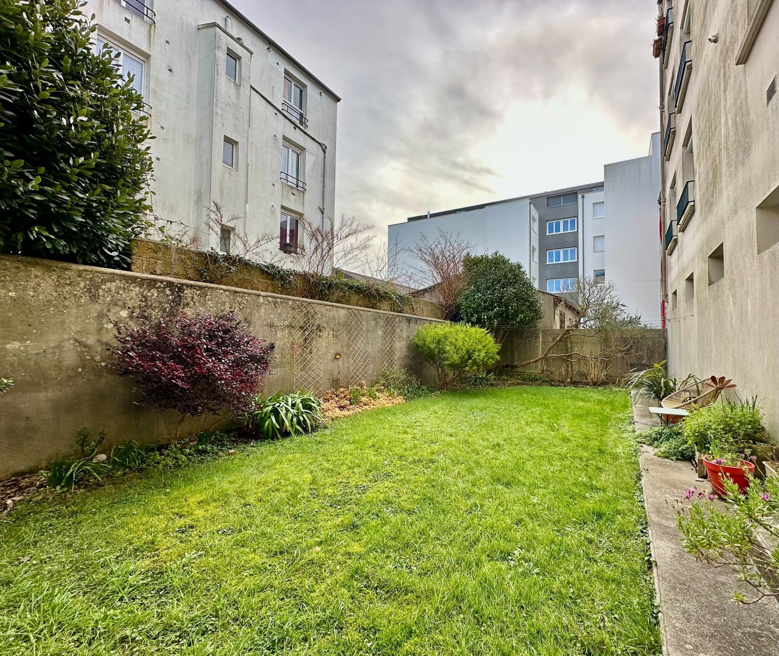 VIAGER : bel appartement de 93 m² avec 3 chambres et terrasse
