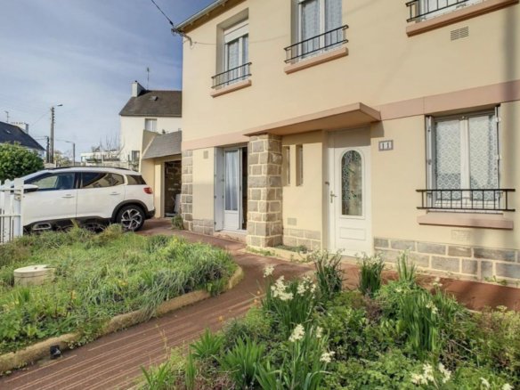 BREST SAINT MARC : JOLIE MAISON PROCHE MOULIN BLANC À RENOVER