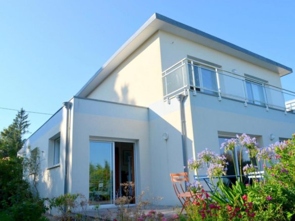 BREST SAINT PIERRE: belle contemporaine de 144 m² avec vue mer