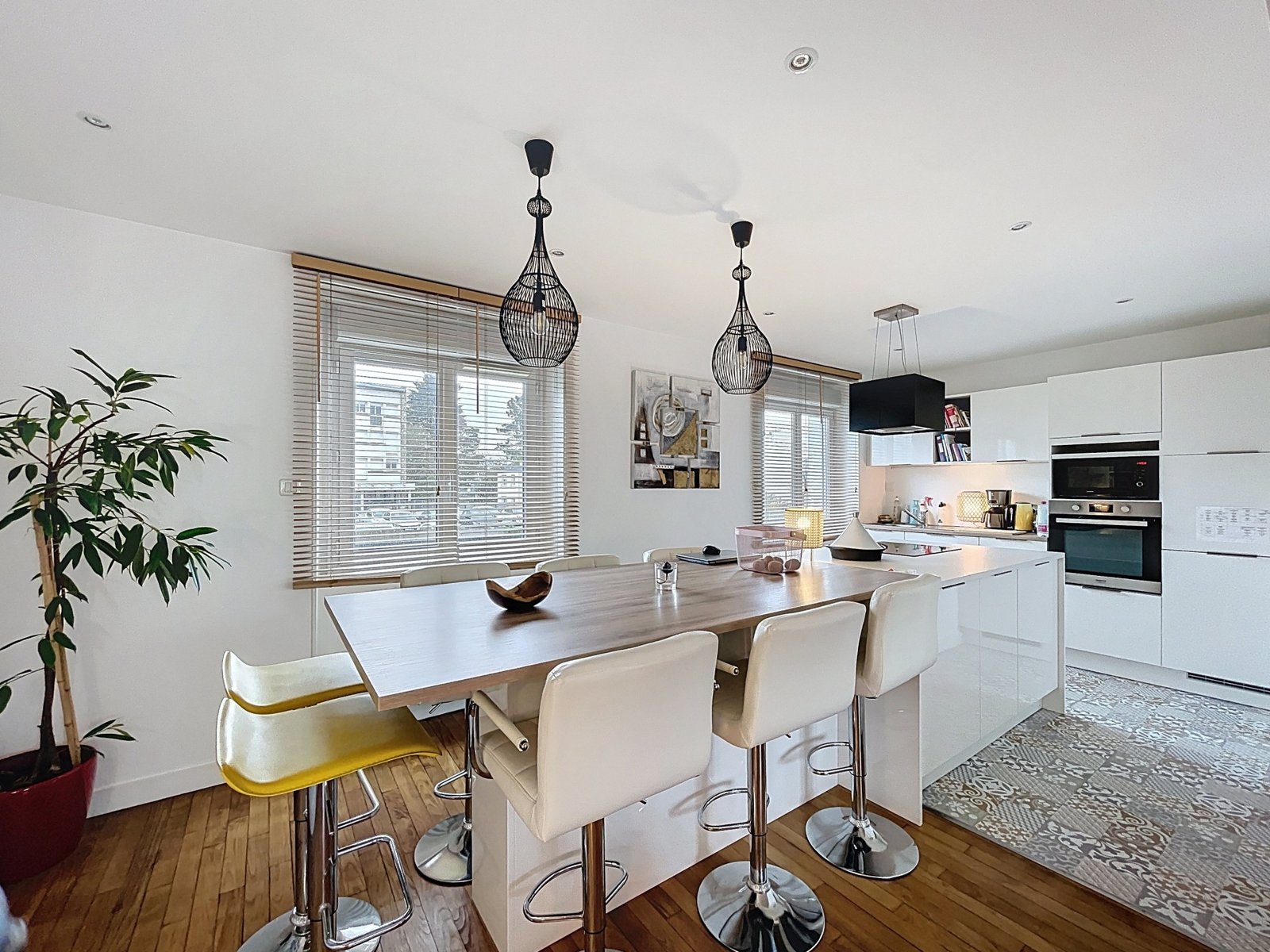 BREST LAMBEZELLEC : Jolie maison T5 de 90m2 entièrement rénovée