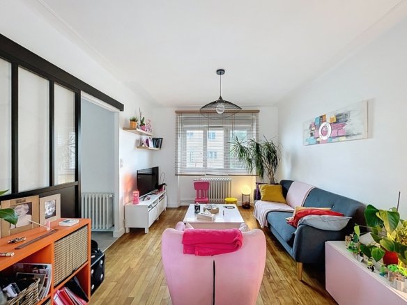 BREST LAMBEZELLEC : Jolie maison T5 de 90m2 entièrement rénovée
