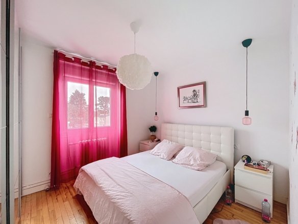 BREST LAMBEZELLEC : Jolie maison T5 de 90m2 entièrement rénovée