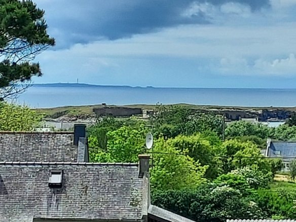 Propriété de standing T8 récente sur un parc de 2880 m2 proche du rivage