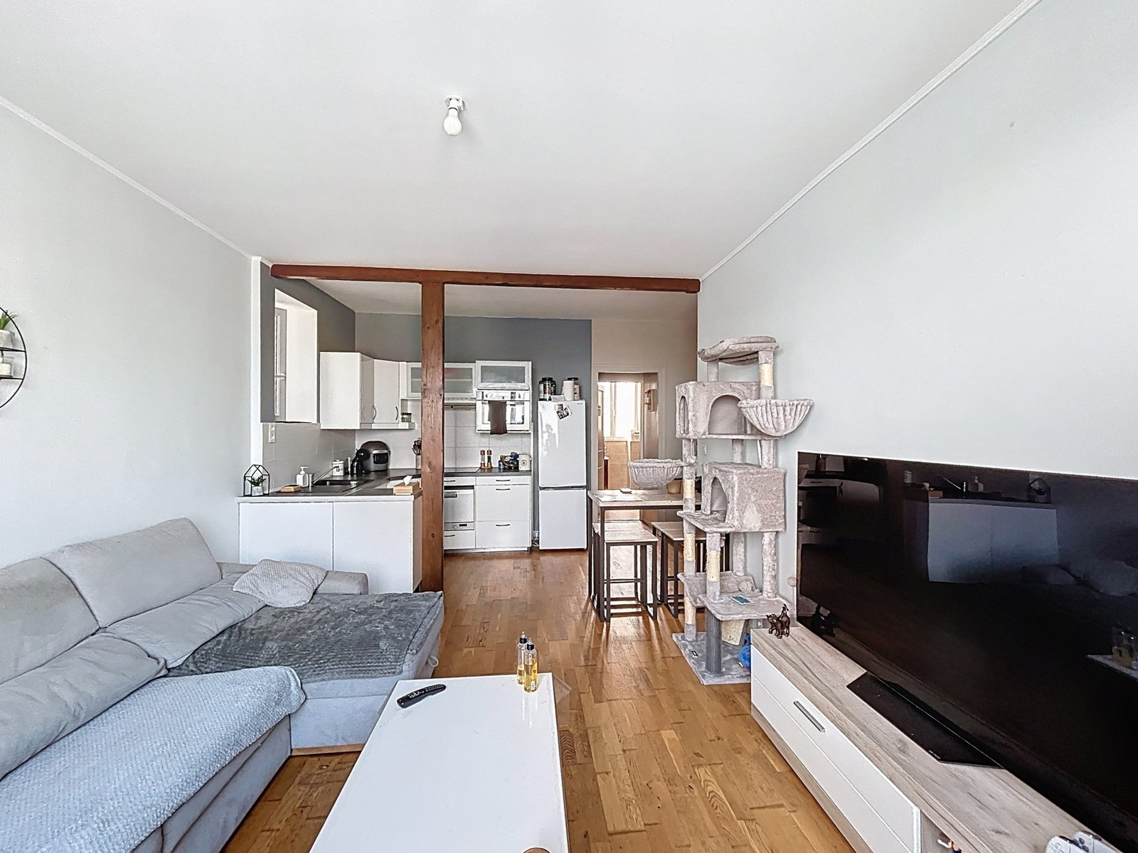 BREST SAINT MICHEL : Bel appartement T2 au dernier étage avec vue rade