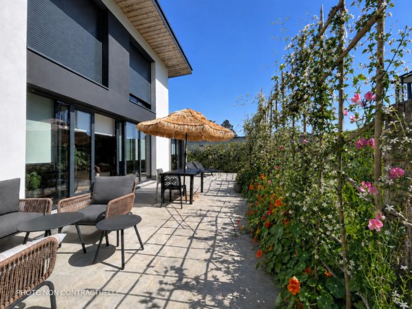 GUIPAVAS : Belle contemporaine d’architecte 7 pièces neuve en viager