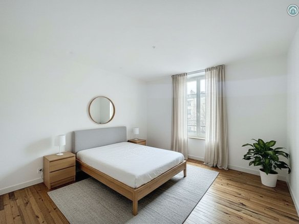 BREST HYPER CENTRE : Charmant appartement T5 de 105m2 dans un immeuble bourgeois