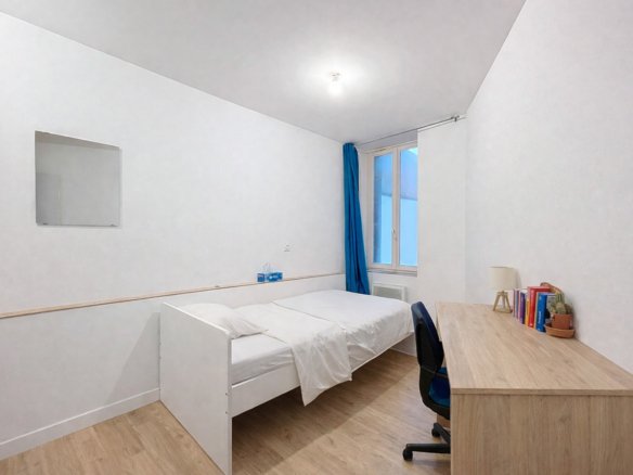BREST CENTRE : CHARMANT APPARTEMENT T4