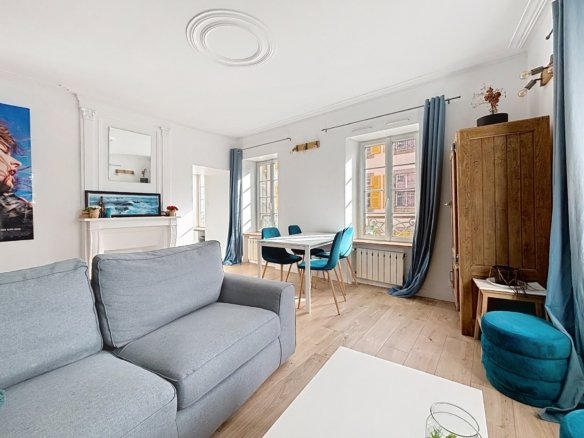 BREST CENTRE : CHARMANT APPARTEMENT T4