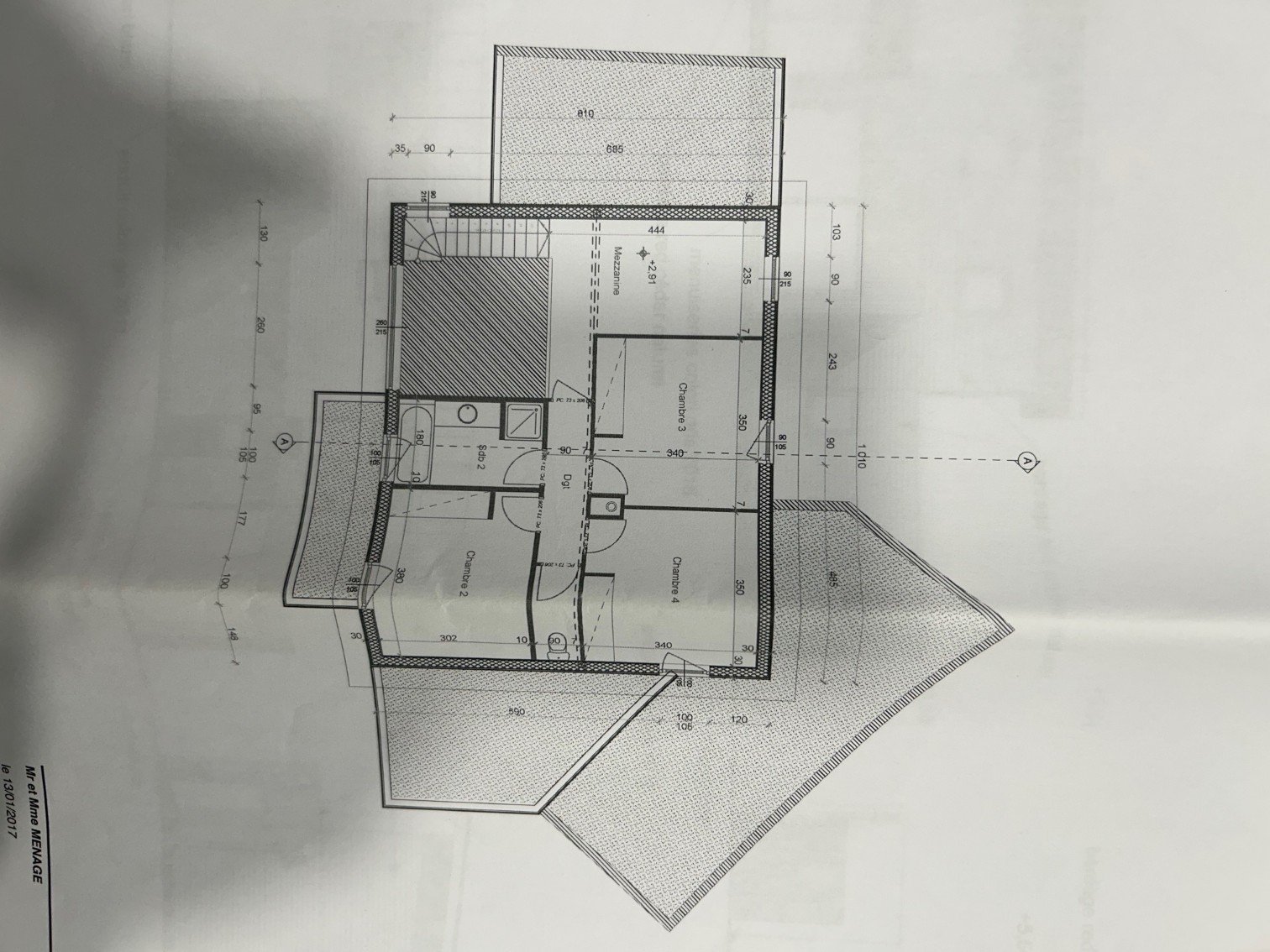 GUILERS : Maison aux lignes contemporaines à tendance passive
