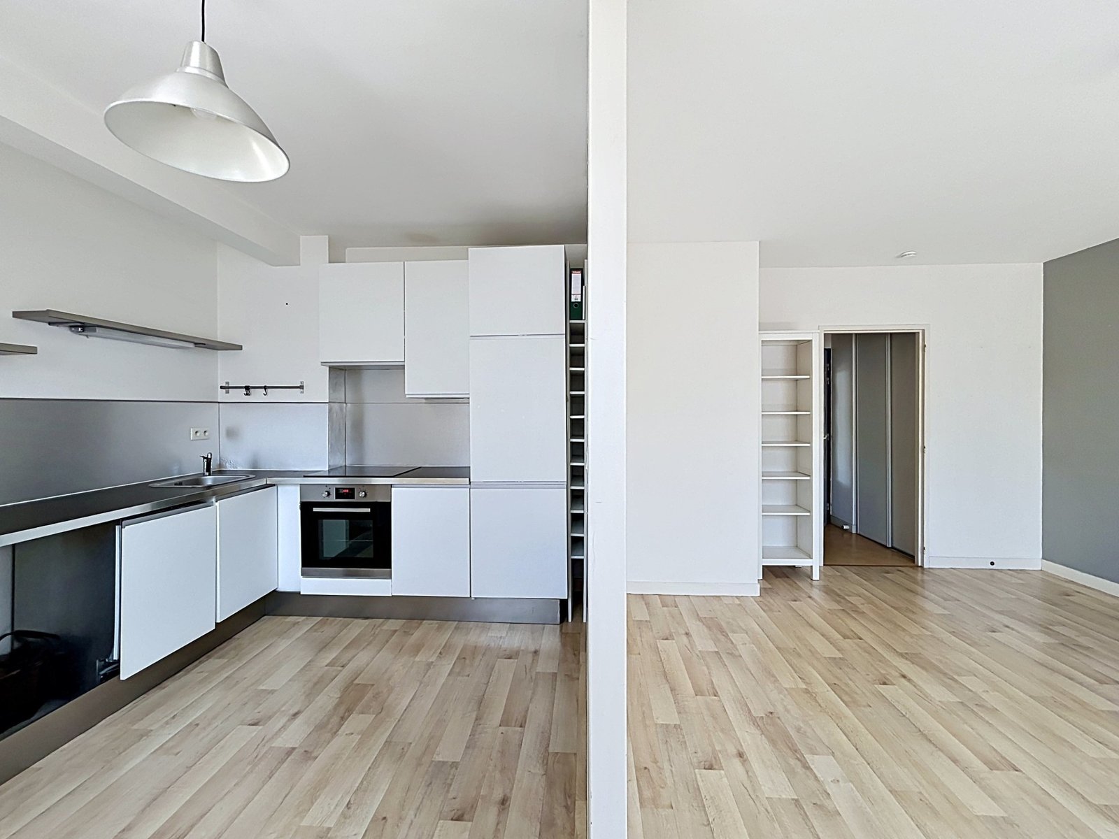 BREST HYPER CENTRE : Joli appartement T2 avec ascenseur et balcon