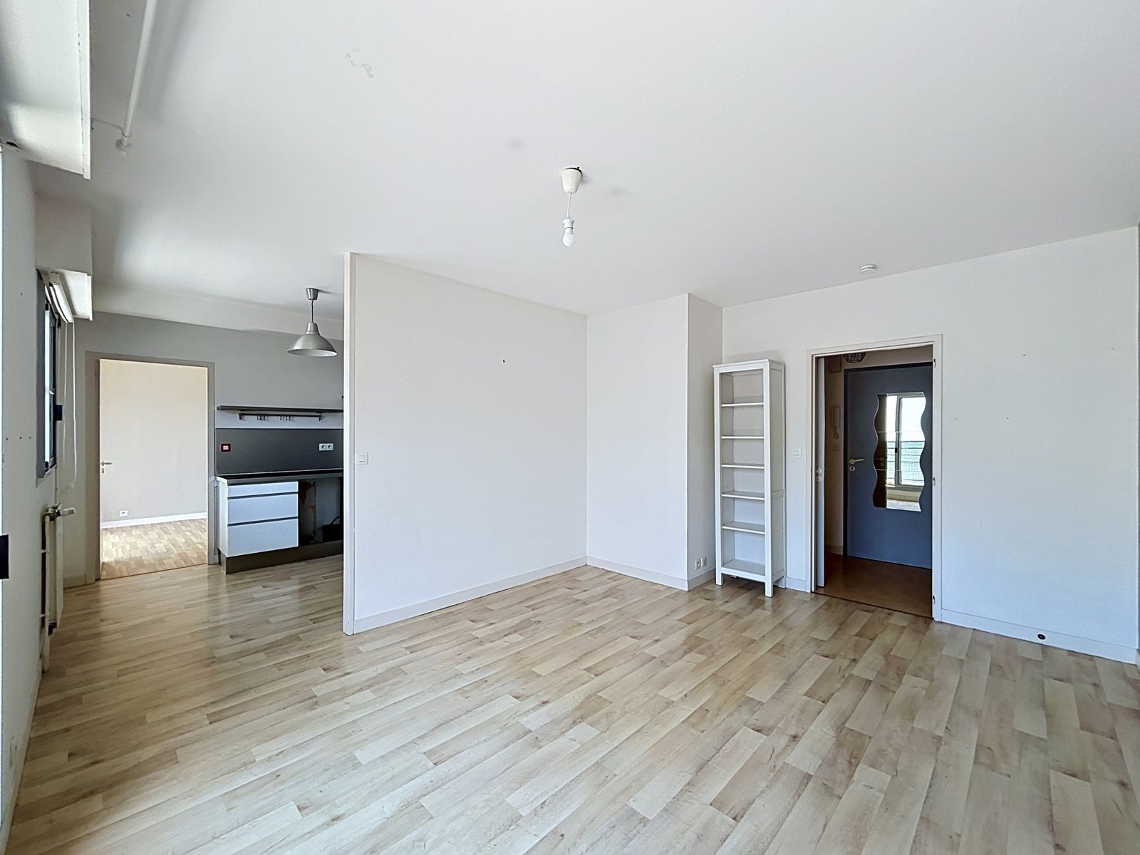 BREST HYPER CENTRE : Joli appartement T2 avec ascenseur et balcon