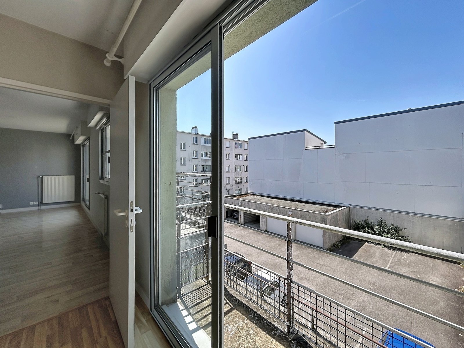 BREST HYPER CENTRE : Joli appartement T2 avec ascenseur et balcon