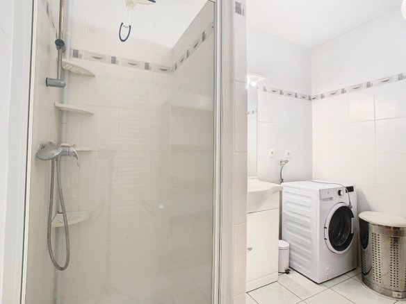 EXCLUSIVITÉ BREST : A louer appartement T3, avec jardin et garage entièrement meublé
