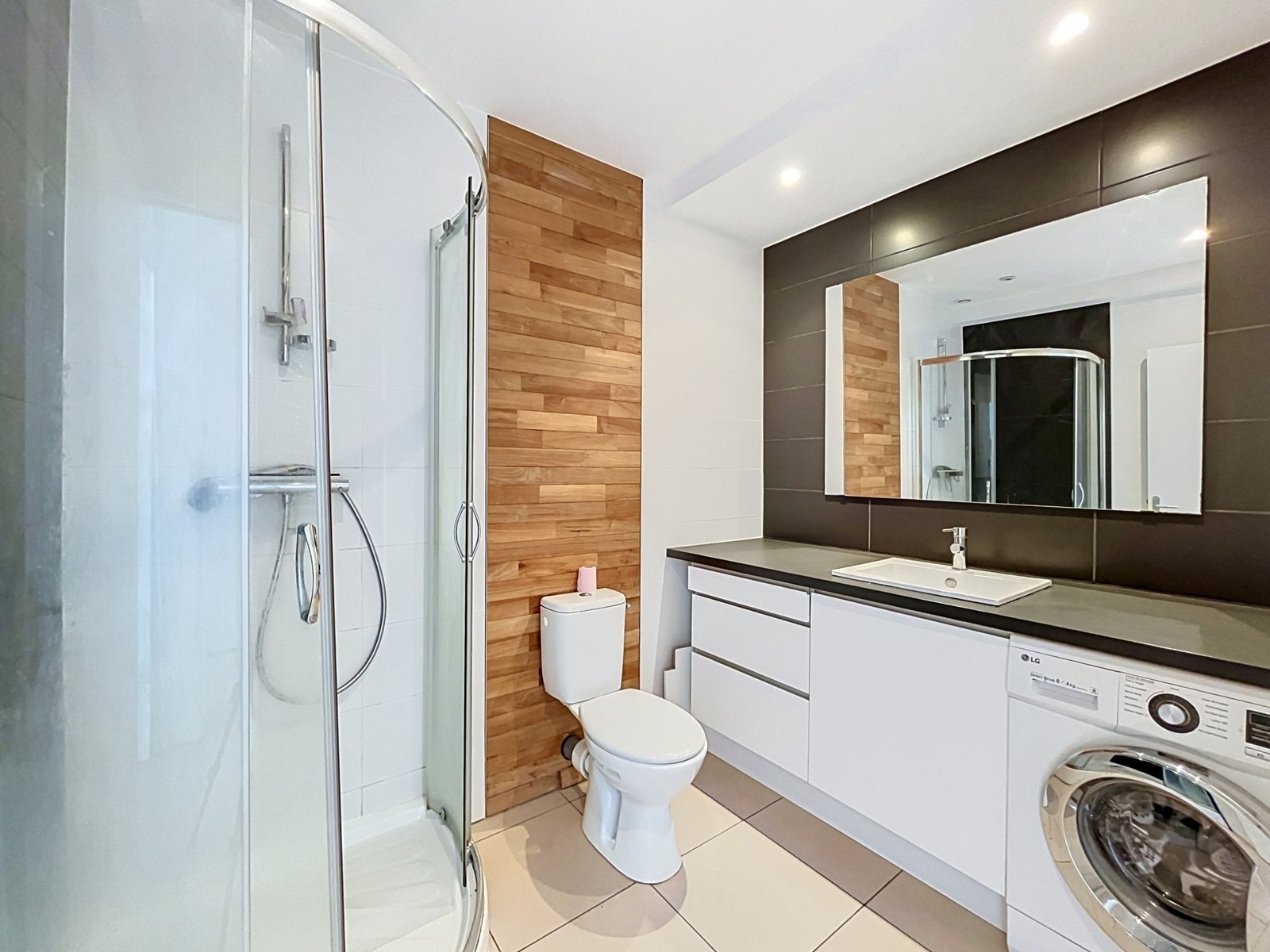 HYPER CENTRE BREST : À LOUER AGRÉABLE APPARTEMENT T3 DE 65 M²