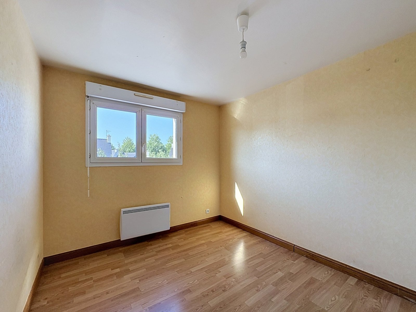 EXCLUSIVITÉ: A LOUER EN VIDE, AGREABLE APPARTEMENT T1 BIS