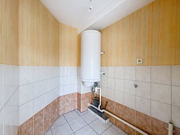 EXCLUSIVITÉ: A LOUER EN VIDE, AGREABLE APPARTEMENT T1 BIS