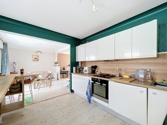 EXCLUSIVITÉ : JOLIE MAISON DE 107 M², 4 CHAMBRES, UN JARDIN ET UN GARAGE