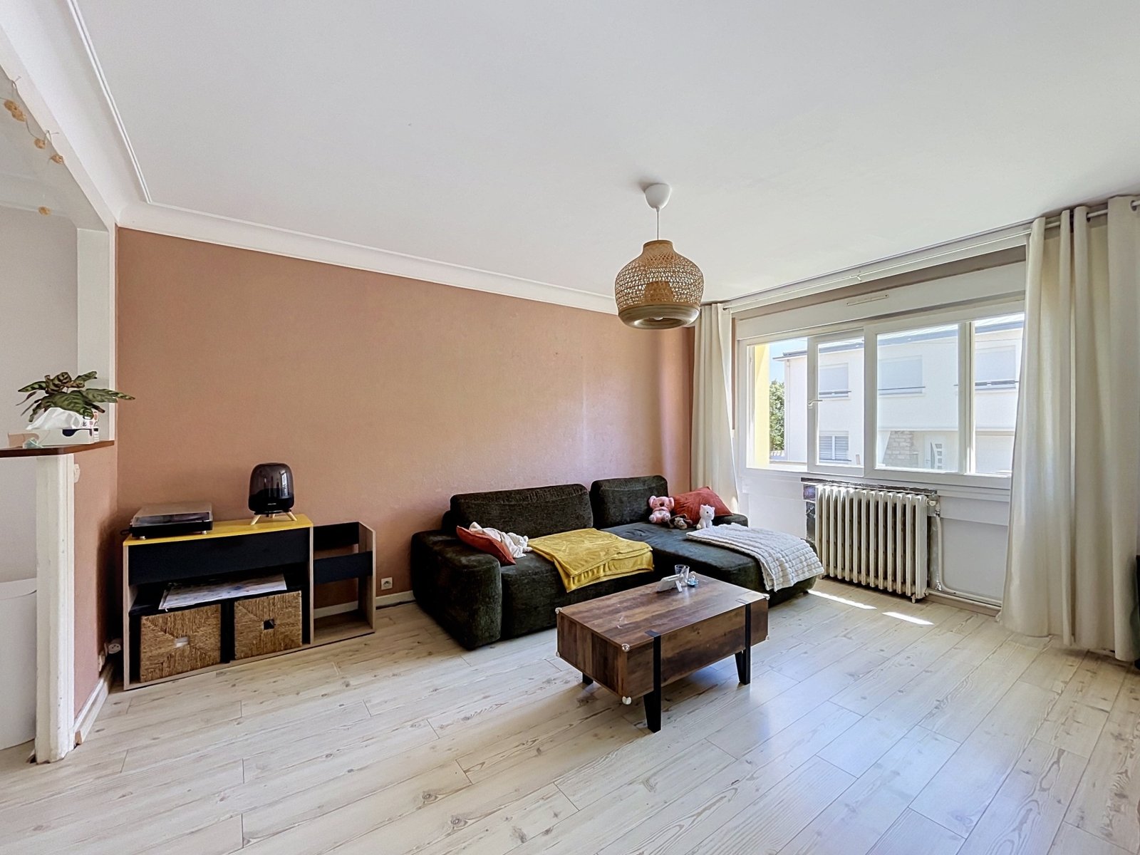 EXCLUSIVITÉ : JOLIE MAISON DE 107 M², 4 CHAMBRES, UN JARDIN ET UN GARAGE