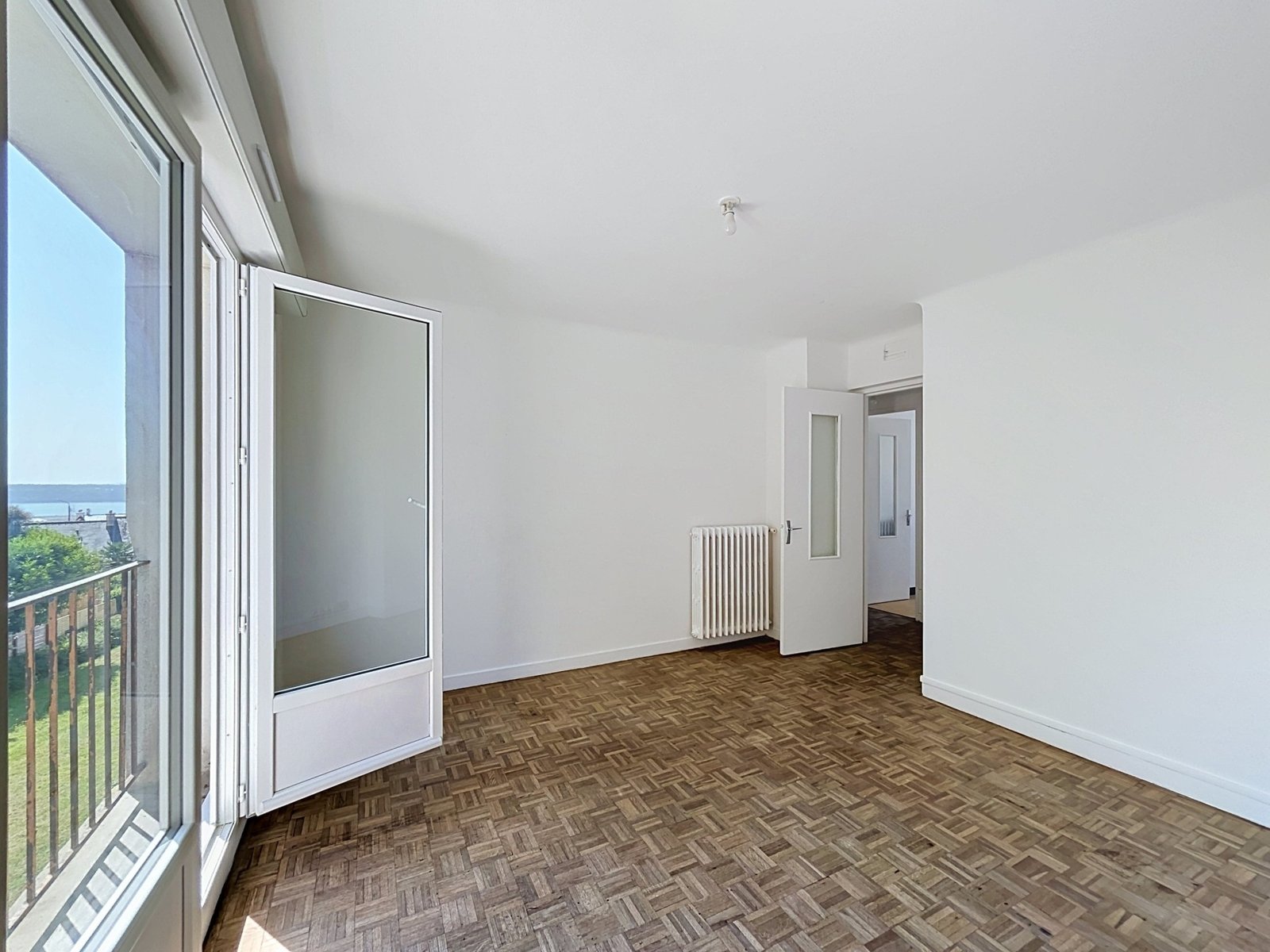 BREST GUELMEUR : Bel appartement T2 de 45m2 en dernier étage