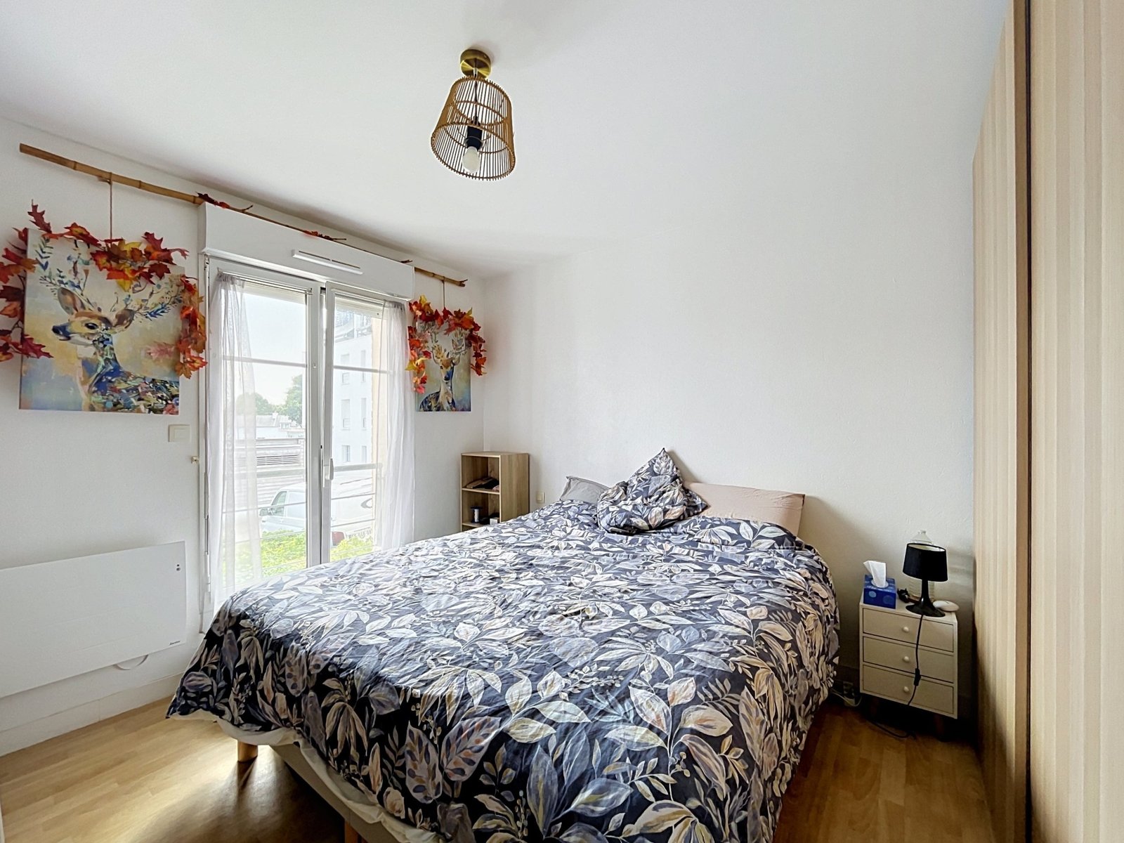 SAINT-RENAN : A LOUER EN MEUBLÉ, JOLI T3 AVEC BALCON ET GARAGE