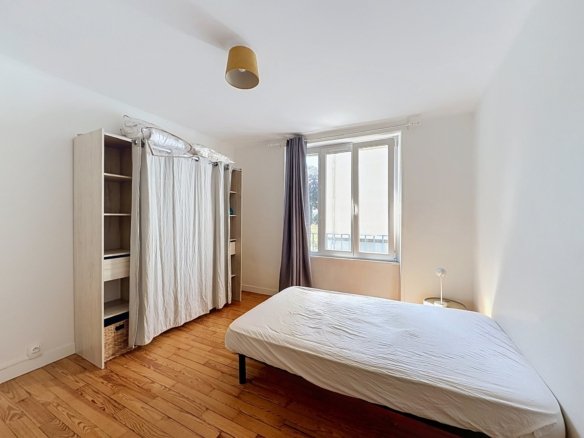 EXCLUSIVITÉ : À LOUER CHARMANT APPARTEMENT T4, MEUBLÉ