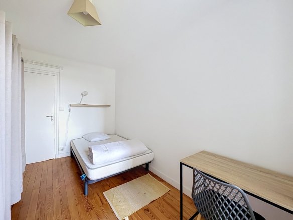 EXCLUSIVITÉ : À LOUER CHARMANT APPARTEMENT T4, MEUBLÉ