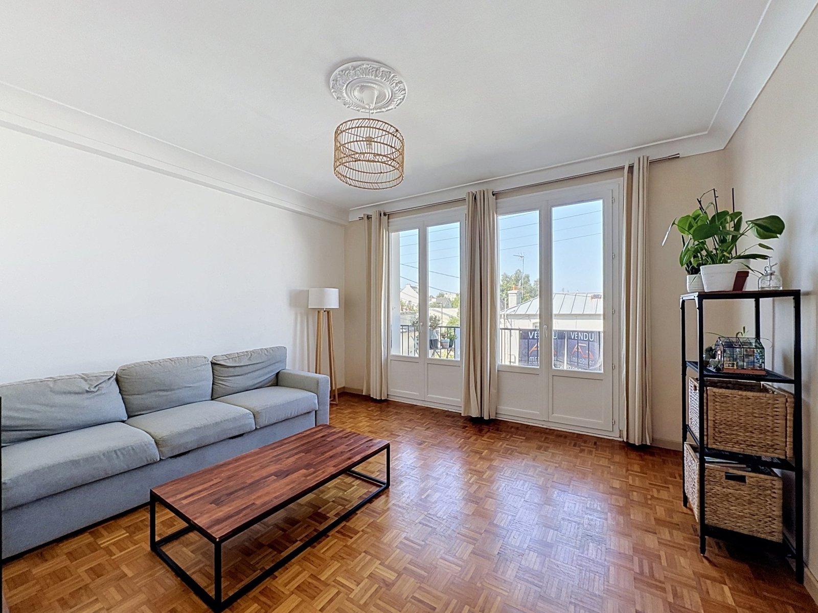 BREST : A LOUER, CHARMANT APPARTMEMENT NON MEUBLÉ, T4 DE 79 M² AVEC GARAGE