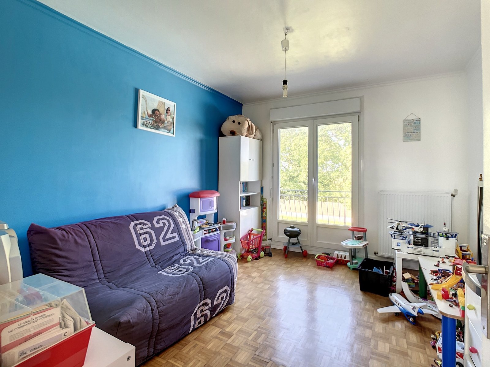 GUILERS : propriété avec maison 12 pièces  7 chambres sur une parcelle de 10390 m2