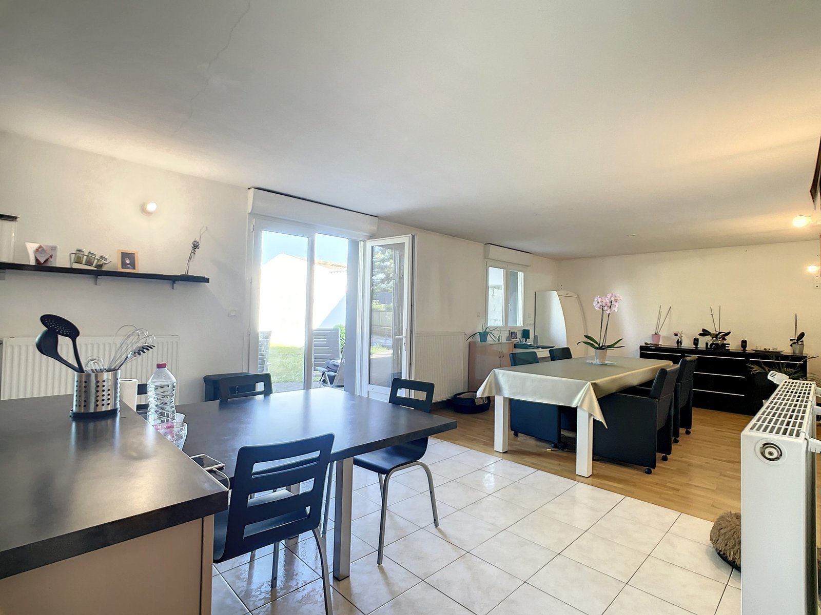 GUILERS : propriété avec maison 12 pièces  7 chambres sur une parcelle de 10390 m2