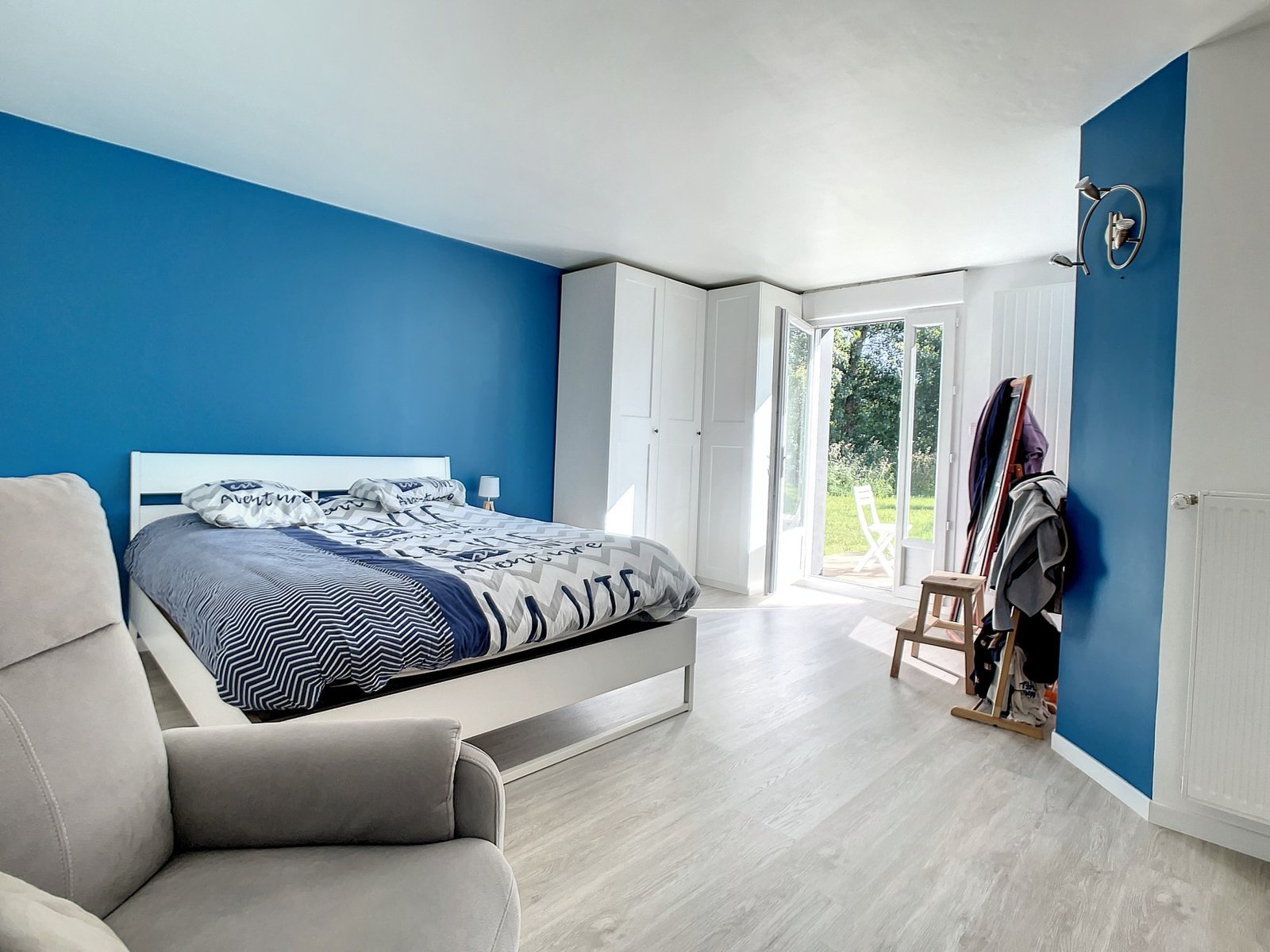 GUILERS : propriété avec maison 12 pièces  7 chambres sur une parcelle de 10390 m2