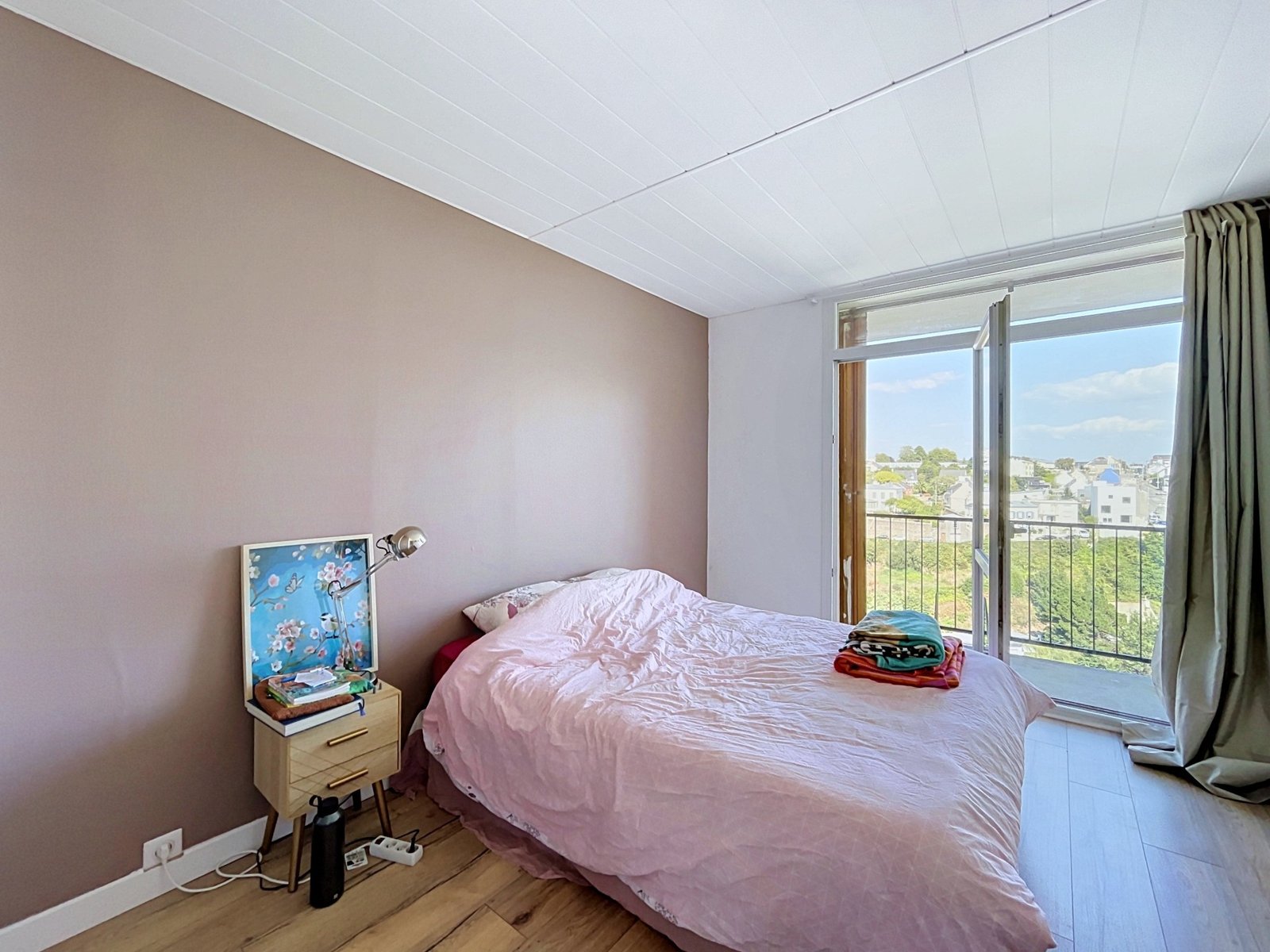 EXCLUSIVITÉ : À LOUER JOLI APPARTEMENT T2 MEUBLÉ, AVEC BALCON