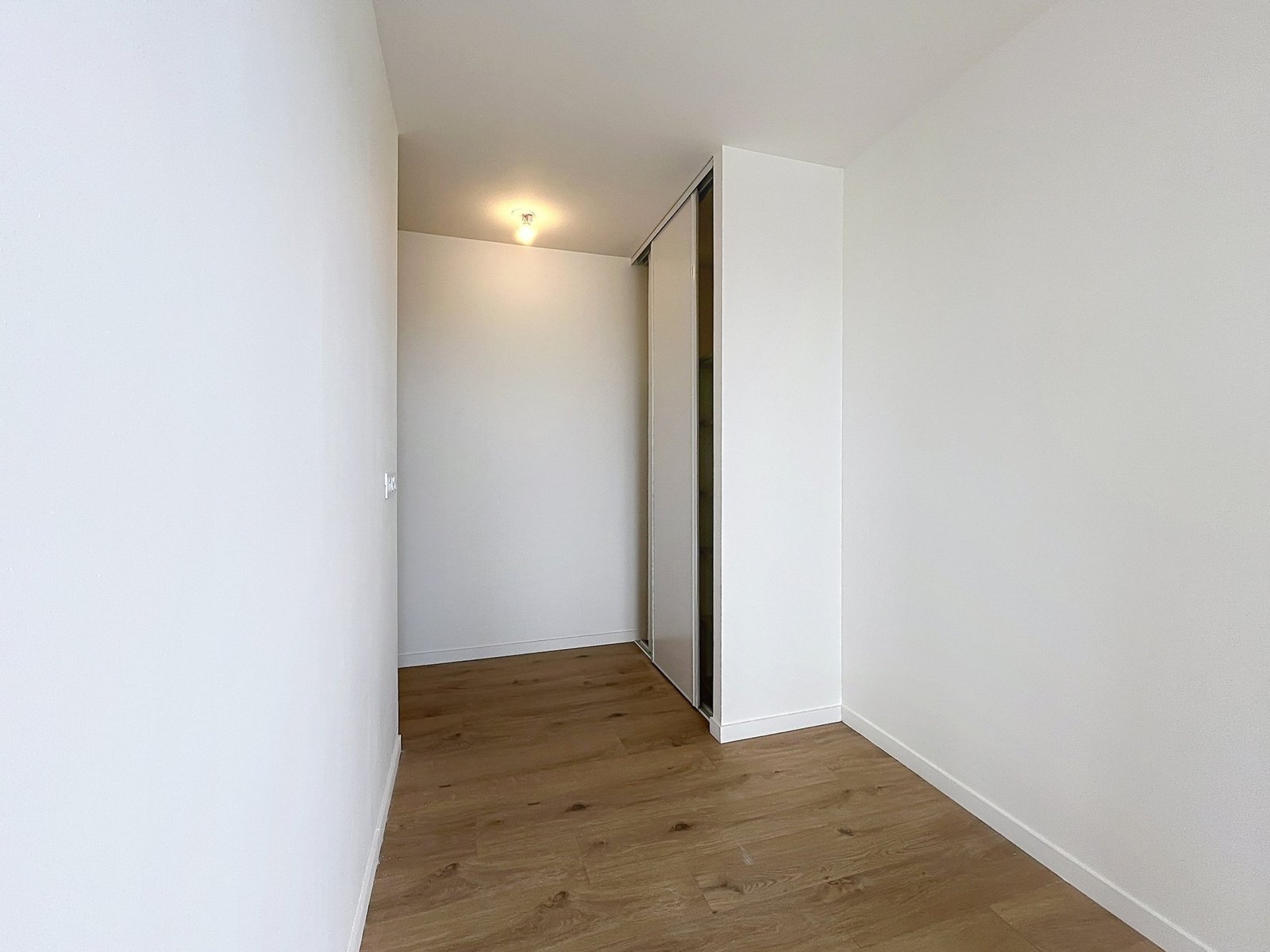 EXCLUSIVITÉ BREST : À LOUER APPARTEMENT NEUF T3, AVEC TERRASSE ET PARKING EN VIDE