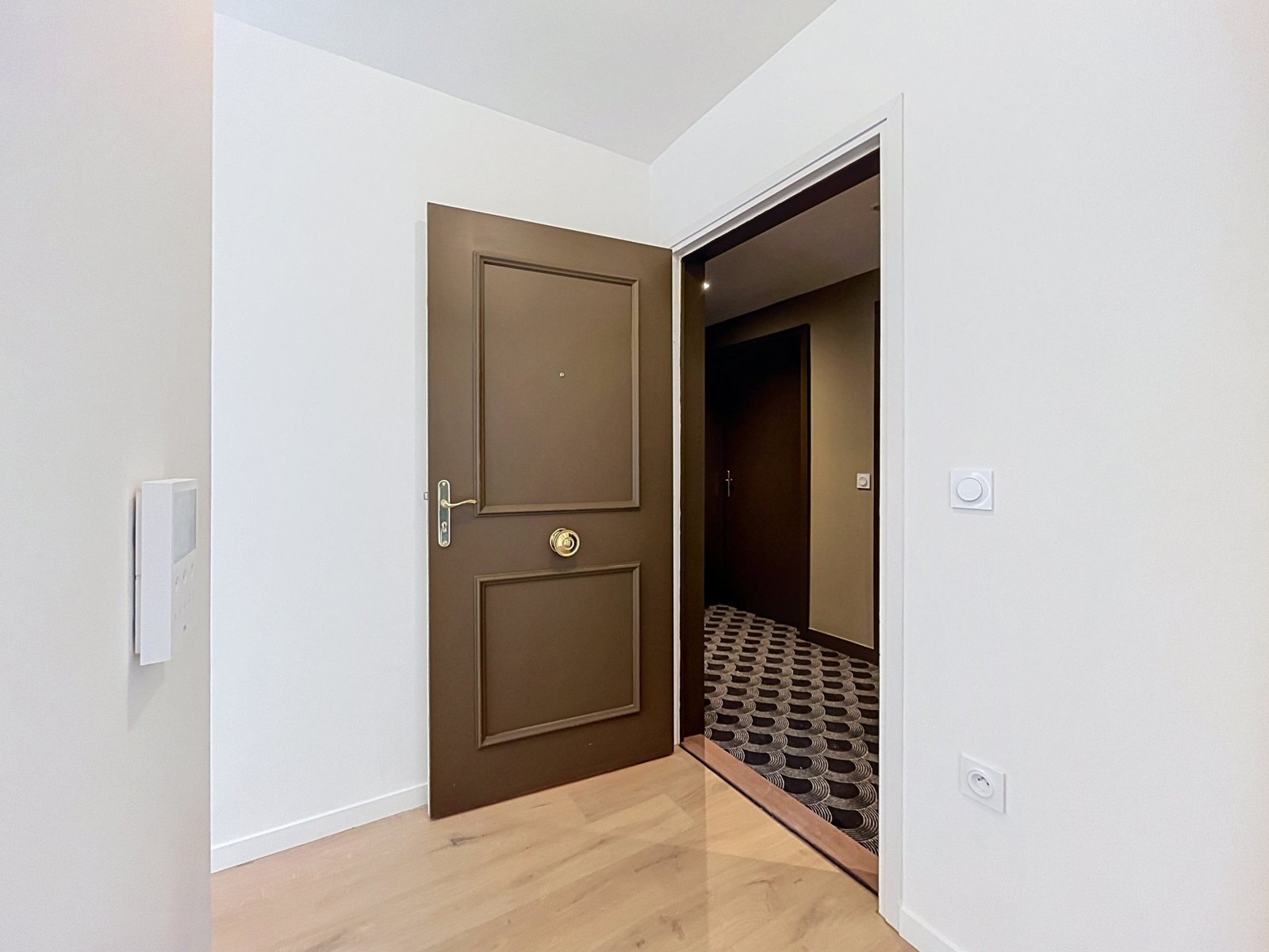 EXCLUSIVITÉ BREST : À LOUER APPARTEMENT NEUF T3, AVEC TERRASSE ET PARKING EN VIDE