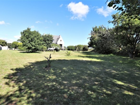 Villa T8 rénové avec et sa vue dégagée et sur la mer aucun voisins à proximité immédiate