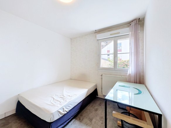 EXCLUSIVITÉ : À LOUER APPARTEMENT T2 MEUBLÉ, AVEC TERRASSE ET GARAGE