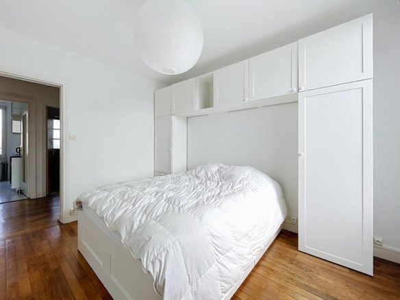 HYPER CENTRE : CHARMANT APPARTEMENT T2 DE 56 M² AVEC BALCON AU DERNIER ÉTAGE