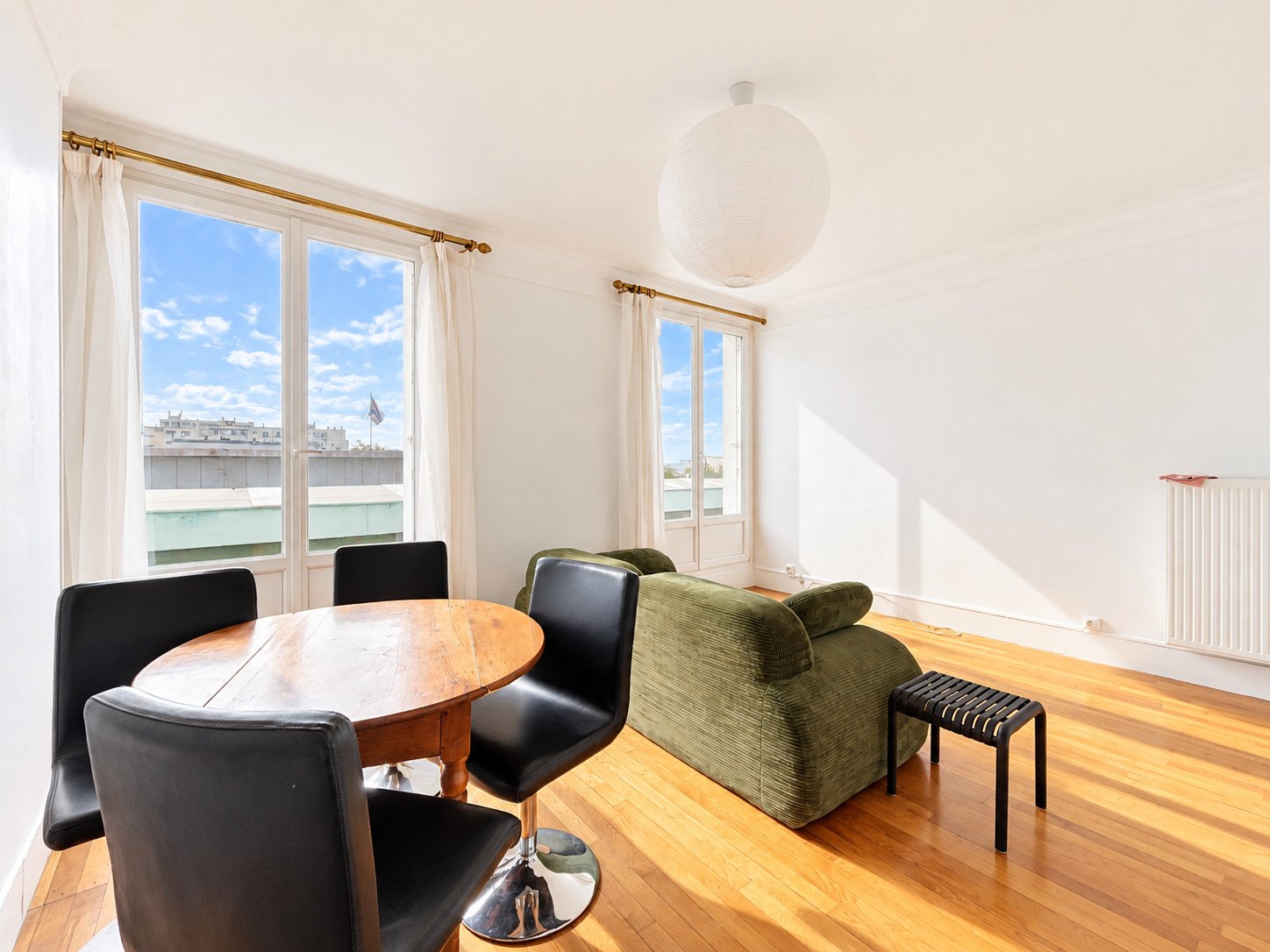 HYPER CENTRE : CHARMANT APPARTEMENT T2 DE 56 M² AVEC BALCON AU DERNIER ÉTAGE