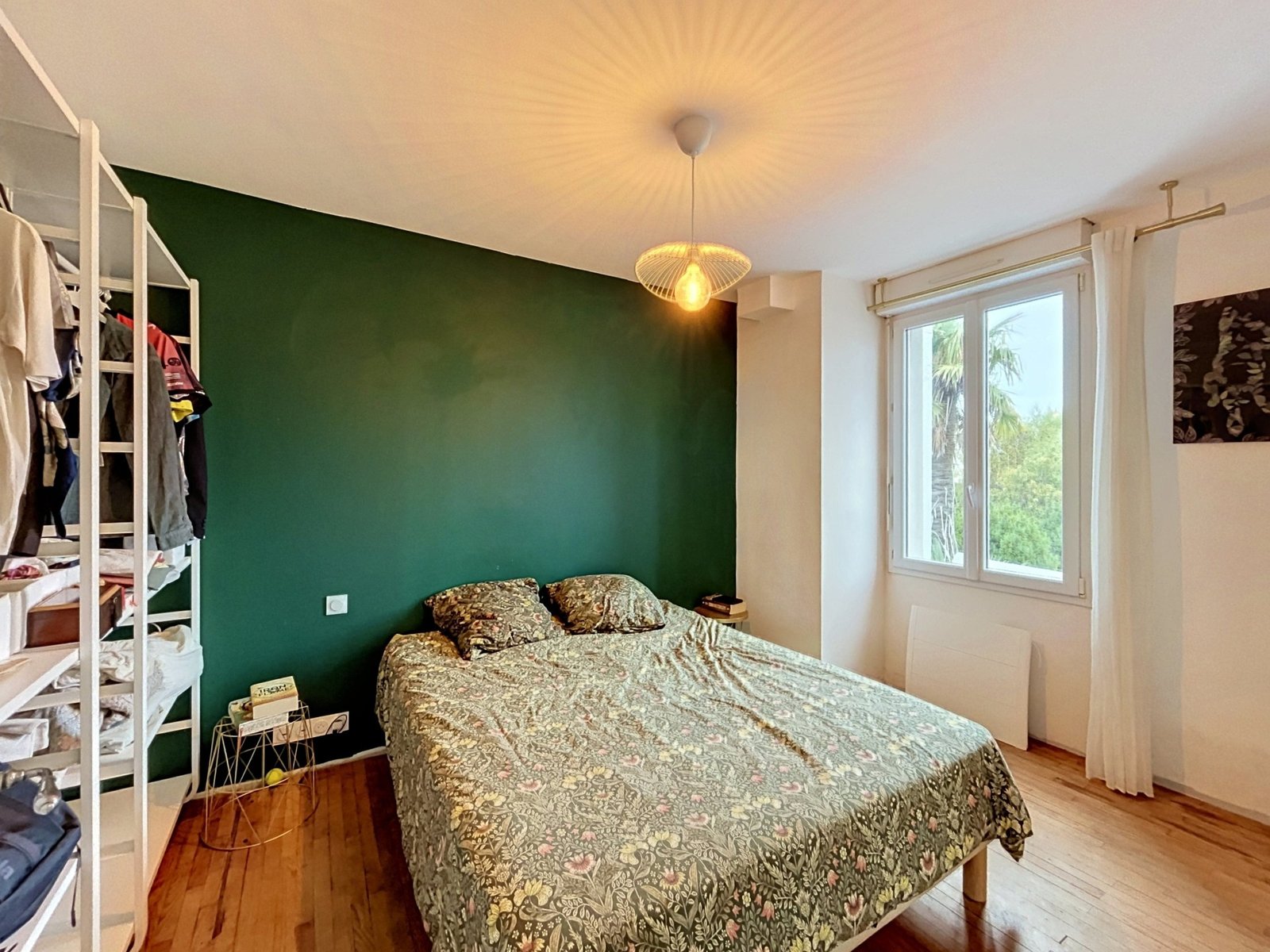 BREST SAINT MICHEL : Bel appartement T2/3 de 71m2 entièrement rénové, au dernier étage