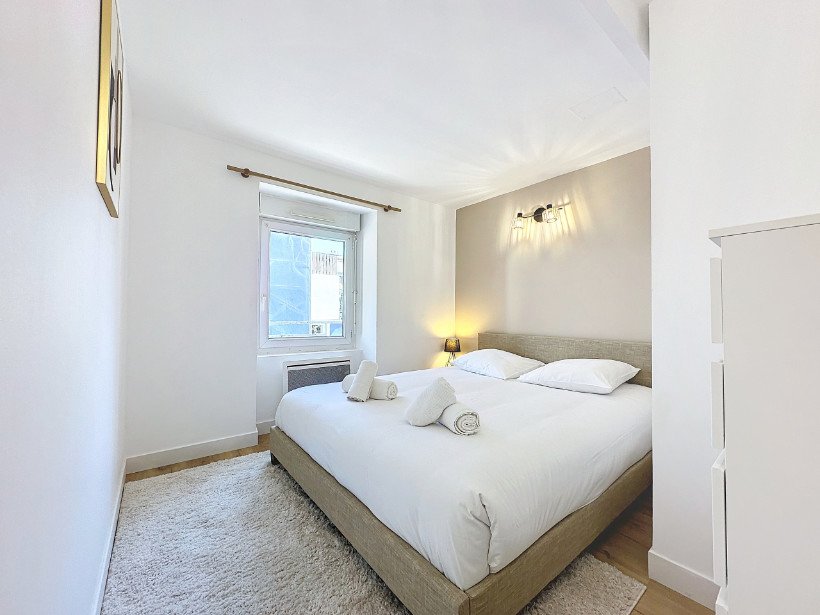 EXCLUSIVITÉ BREST: À LOUER ATYPIQUE APPARTEMENT T3 MEUBLÉ